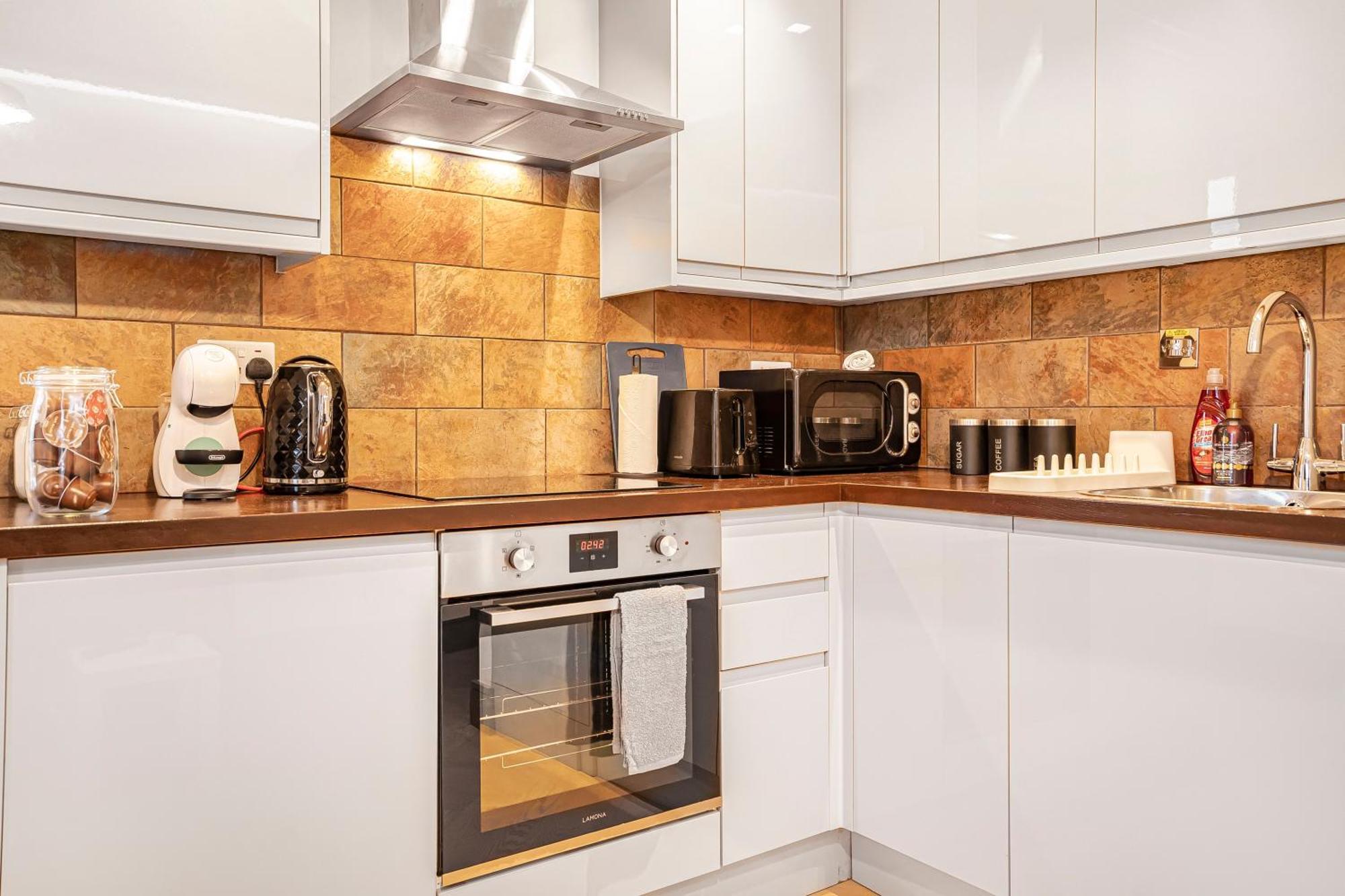 Stylish Modern Apartments By Livestay Short Lets & Serviced Accommodation London Nw6 エクステリア 写真