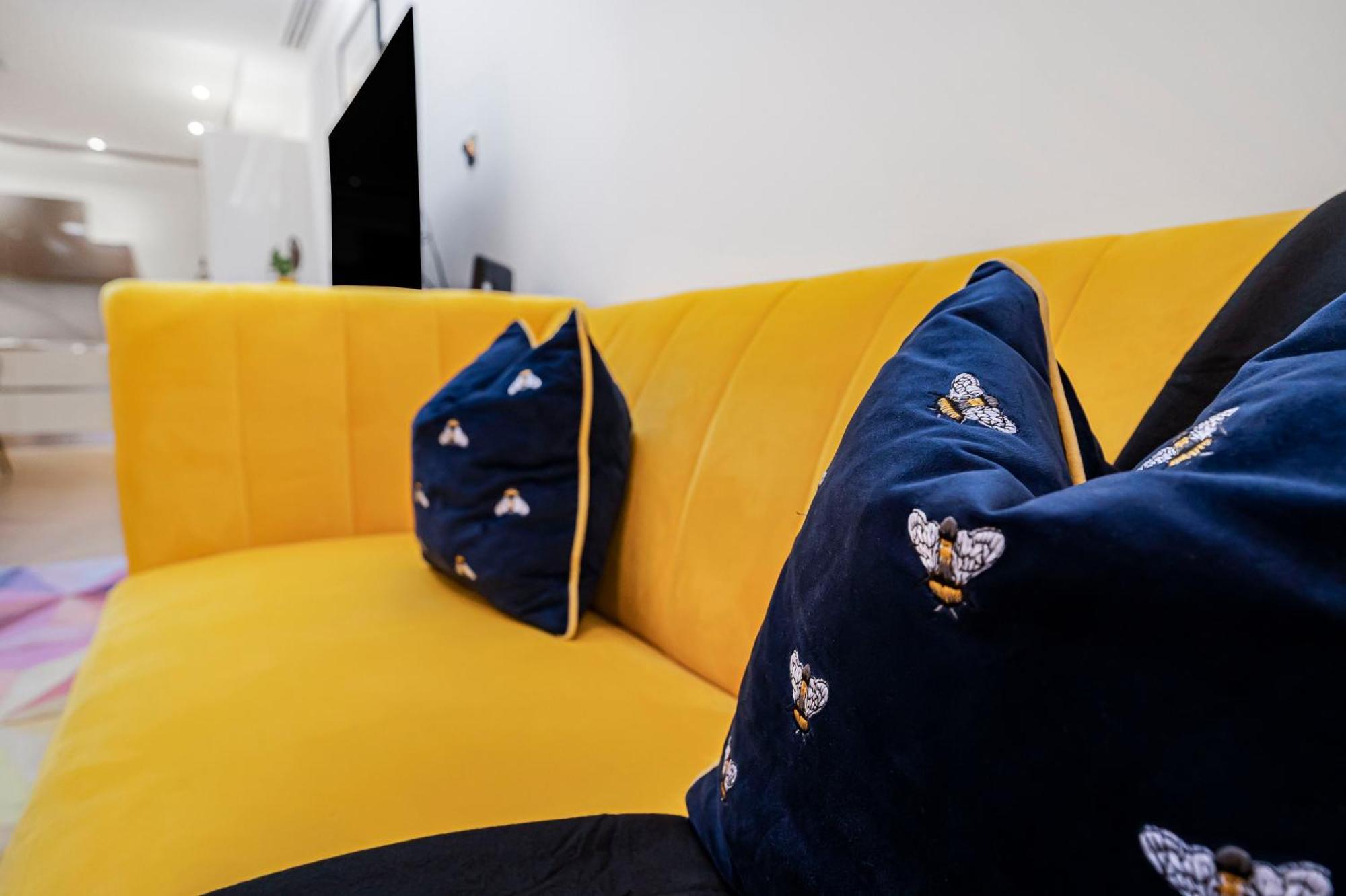 Stylish Modern Apartments By Livestay Short Lets & Serviced Accommodation London Nw6 エクステリア 写真