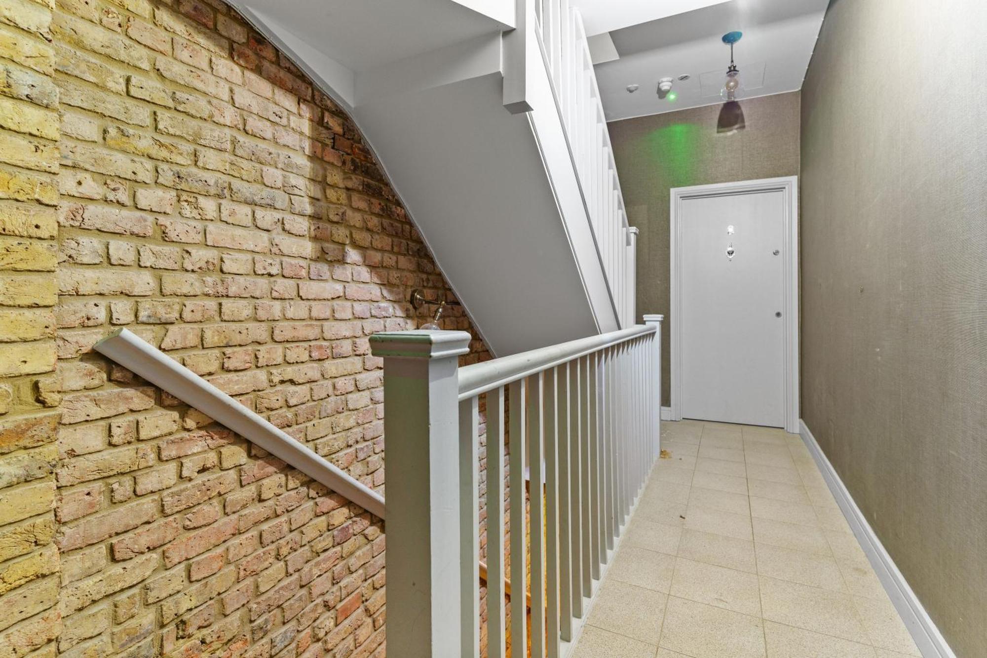 Stylish Modern Apartments By Livestay Short Lets & Serviced Accommodation London Nw6 エクステリア 写真